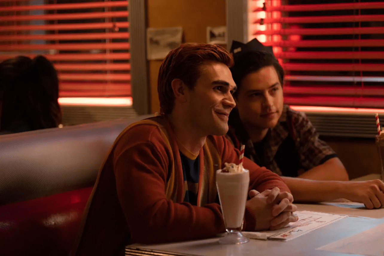 'Riverdale' EP Sarah Schechter Promises A ‘Really Emotional’ and ‘Satisfying’ Series Finale