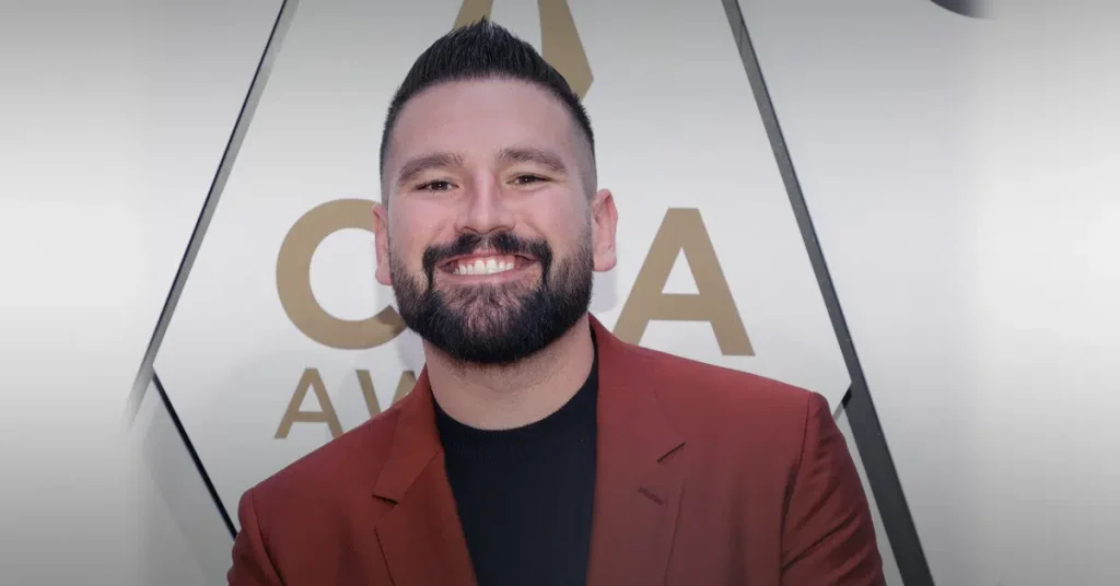Shay Mooney Reveals He’s Lost 50 Lbs Since He Got Sober