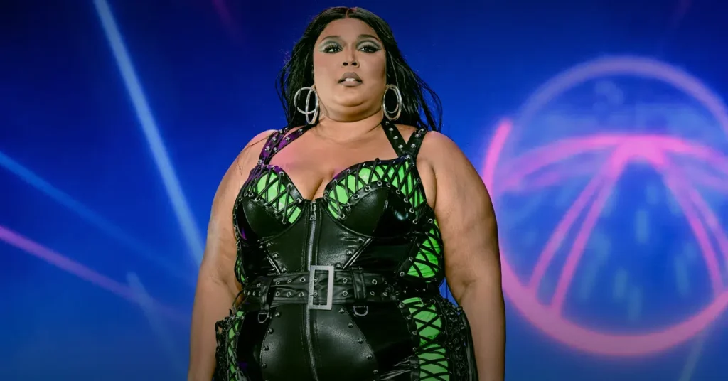 Lizzo Says She’s Working on Herself and Her ‘Trust Issues With the World’ Amid The Backup Dancer Lawsuit Lizzo Says She’s Working on Herself and Her ‘Trust Issues With the World’ Amid The Backup Dancer Lawsuit